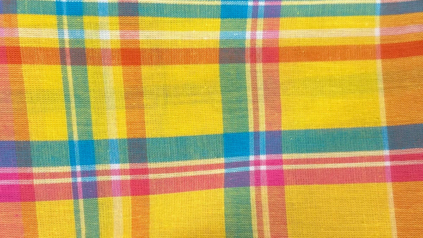 SO TOUFA Madras Lucie